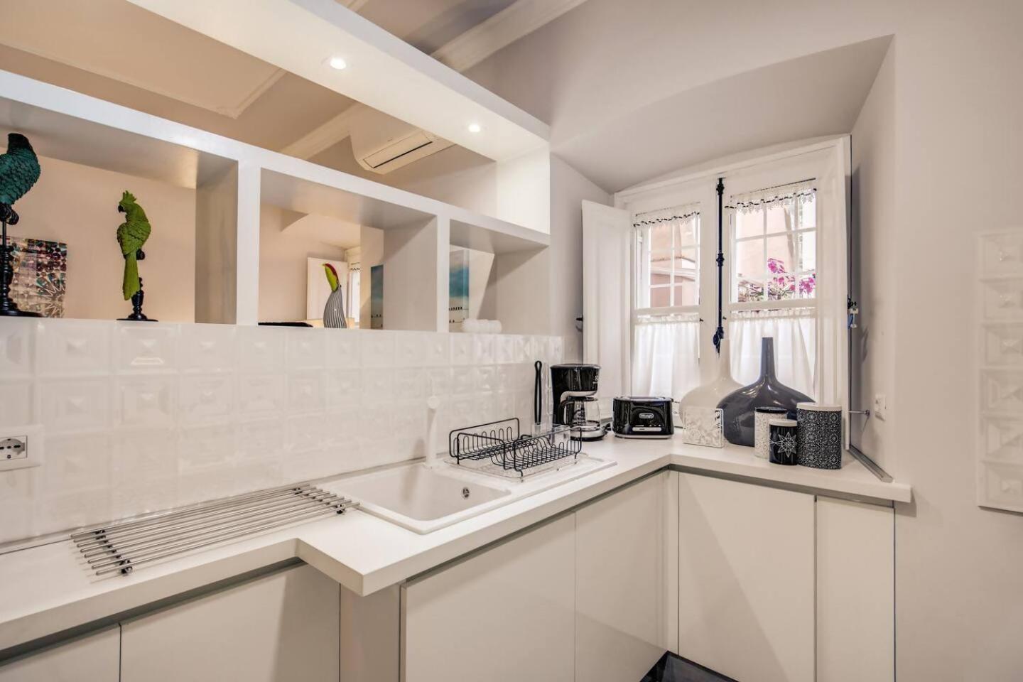 Flat With Terrace By Vatican Рим Екстериор снимка