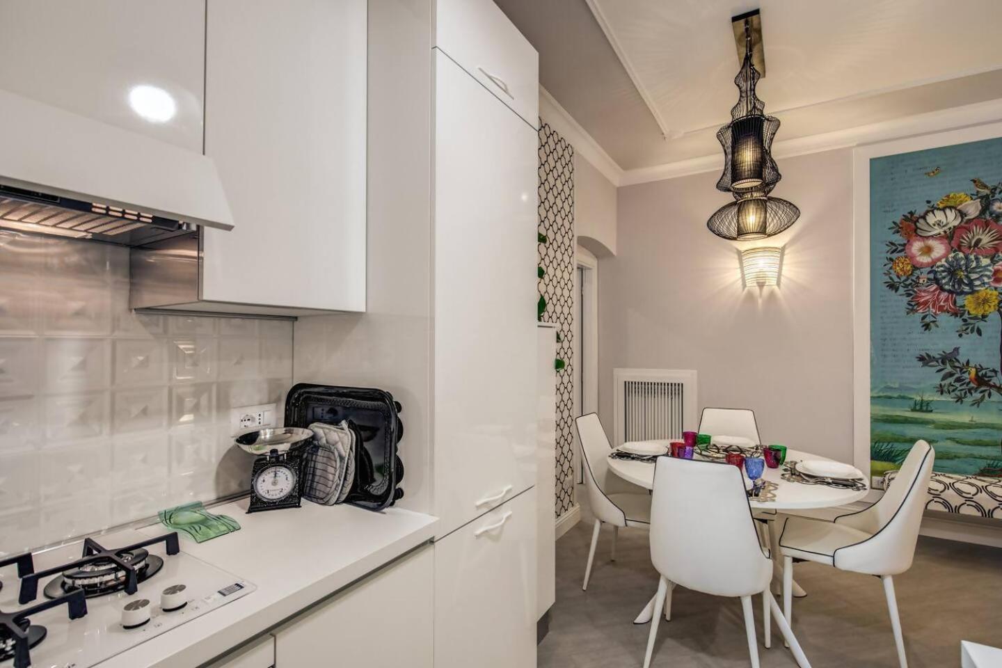 Flat With Terrace By Vatican Рим Екстериор снимка